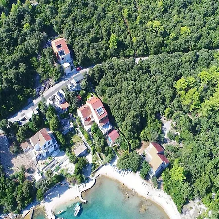 Cebalo Kor Ula - Two Bedroom With Terrace And Sea View Lana